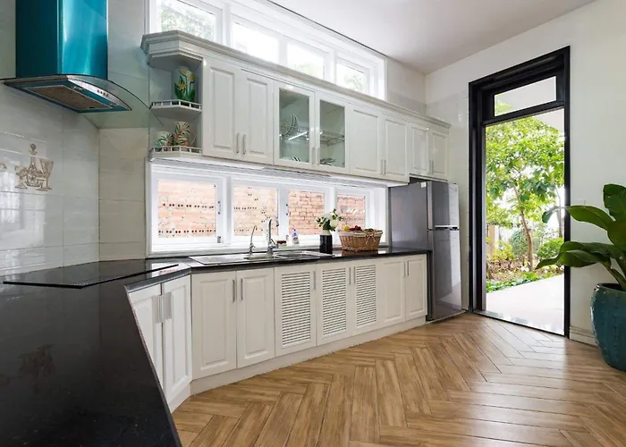 Orestay Garden Khách sạn *