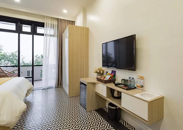 Khách sạn Orestay Garden Hạ Long