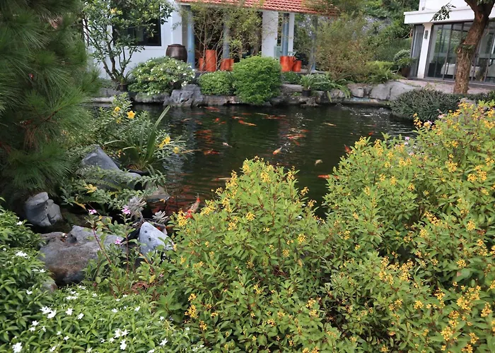 Orestay Garden Khách sạn Hạ Long