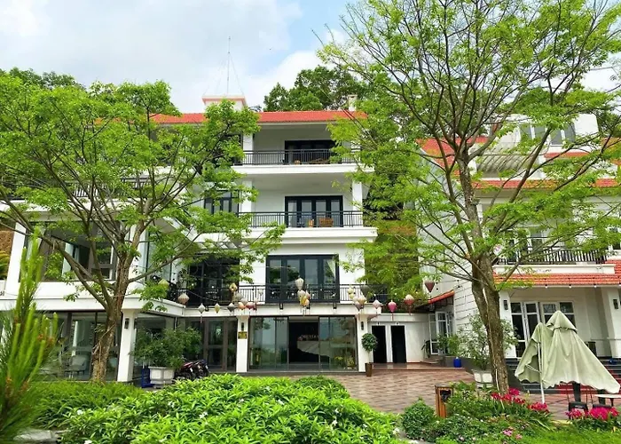 Khách sạn Orestay Garden