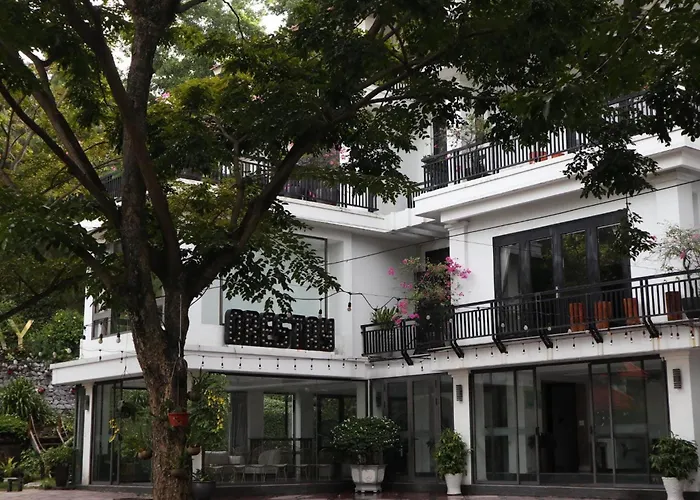 Orestay Garden *