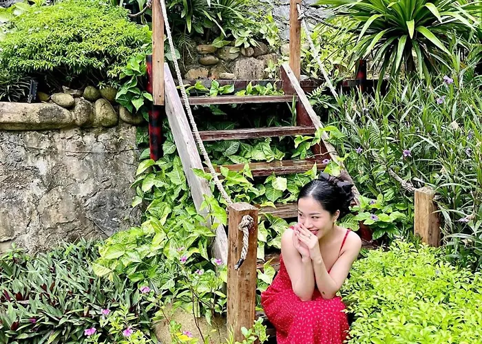 Khách sạn Orestay Garden Hạ Long