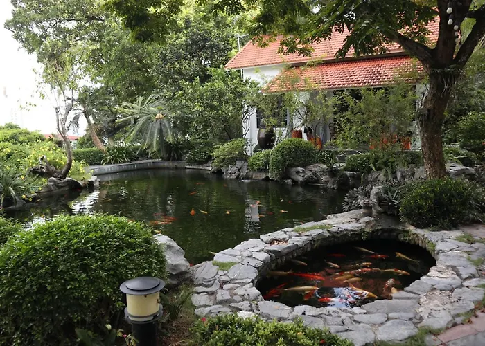 Orestay Garden *